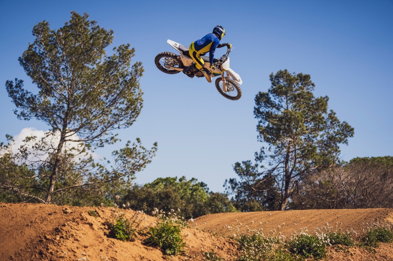 Husqvarna Motocross 2025: famiglia allargata